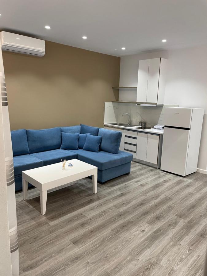 סרנדה Dani'S Apartments מראה חיצוני תמונה