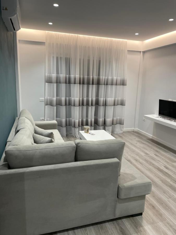 סרנדה Dani'S Apartments מראה חיצוני תמונה