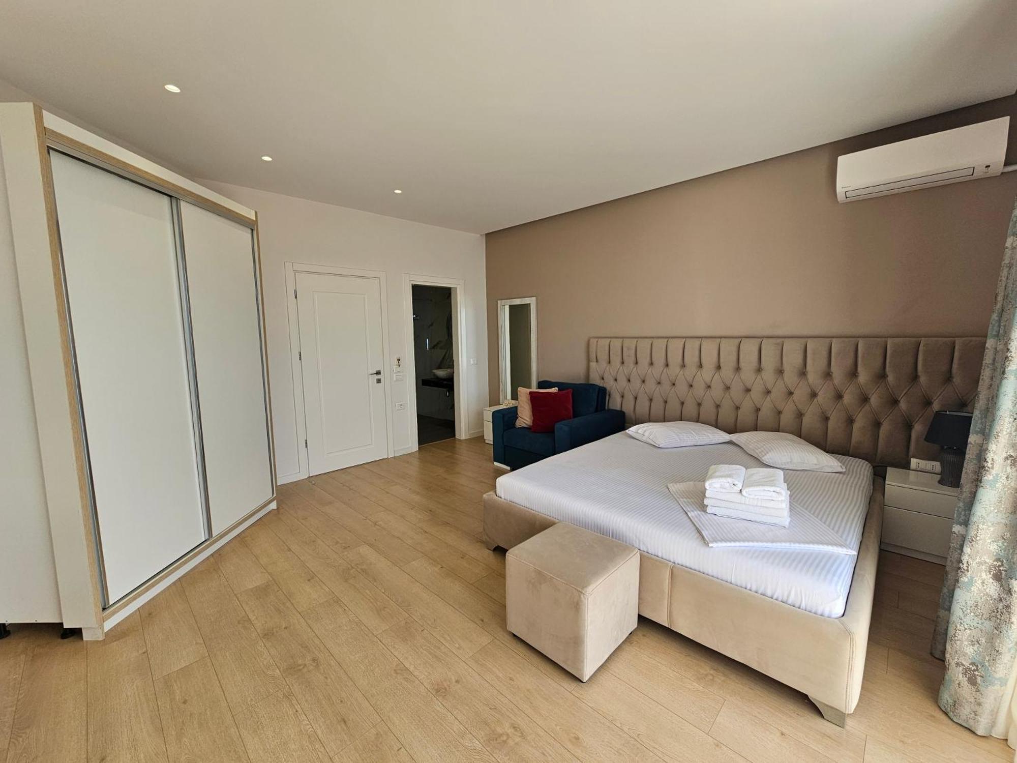 סרנדה Dani'S Apartments מראה חיצוני תמונה